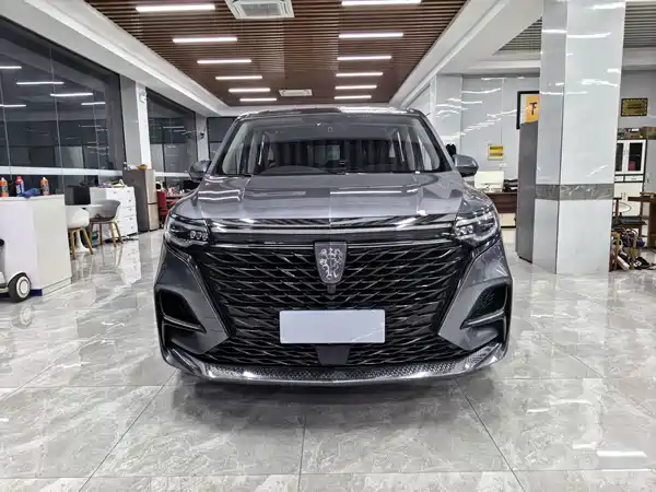 Roewe iMAX8 2023