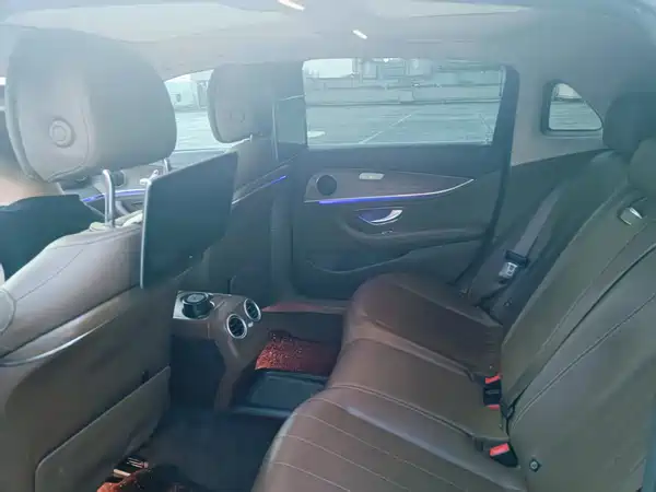 Mercedes-Benz E-Class 2019