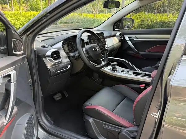 Geely Binyue 2022