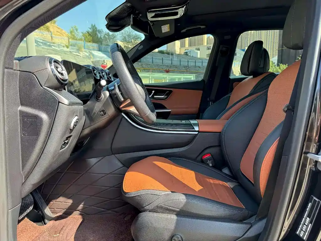 Mercedes-Benz GLC 2024