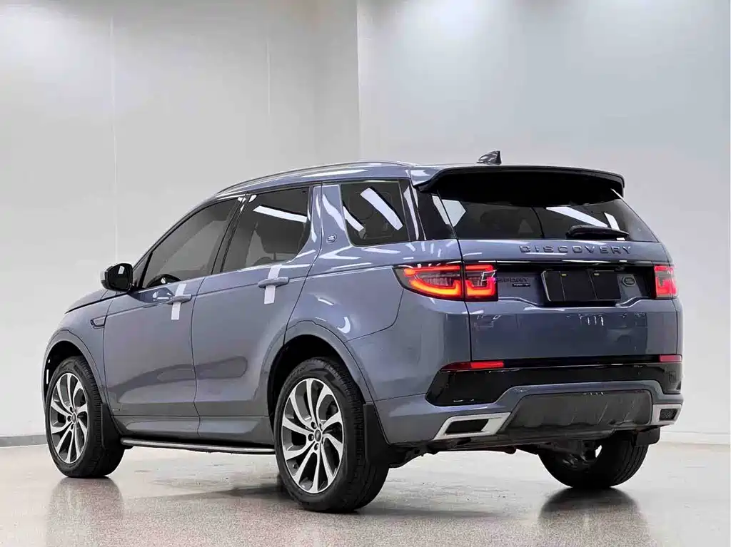 Land Rover Discovery Sport 2020 — фото 25