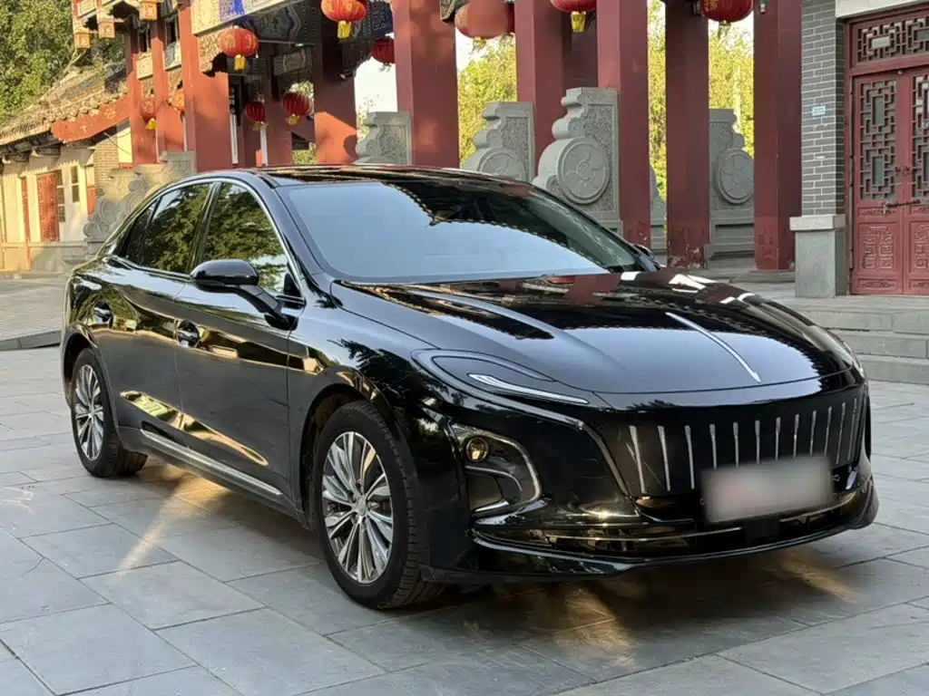 Hongqi E-QM5 2022 — фото 22