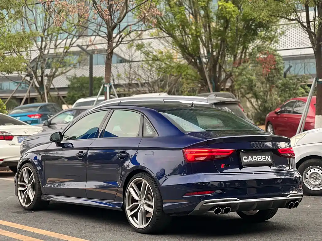 Audi S3 2018 — фото 21
