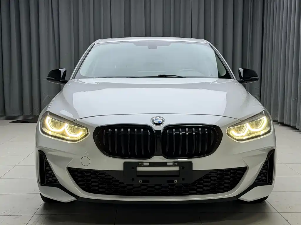 BMW 1 Series 2023