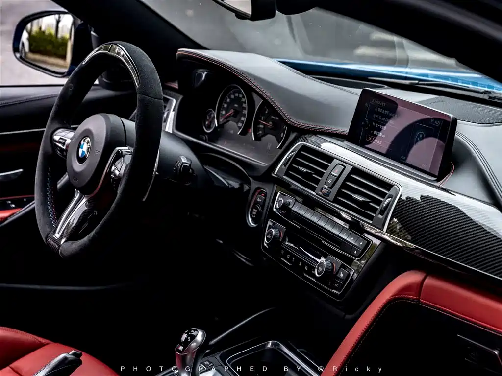 BMW M4 2017 — фото 7