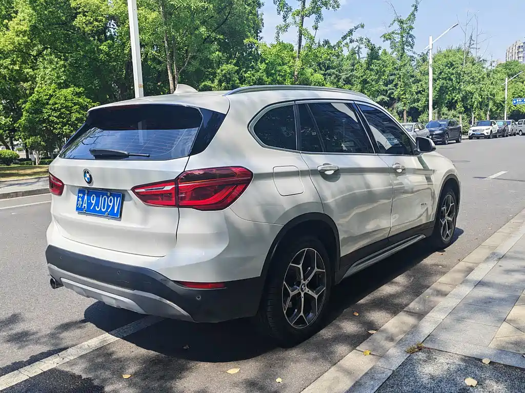 BMW X1 2018 — фото 16