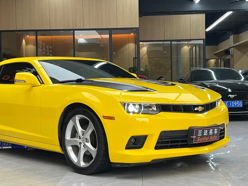 Chevrolet Camaro 2015 — фото 10