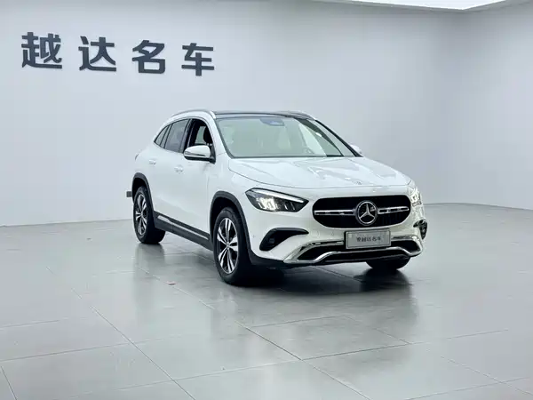 Mercedes-Benz GLA 2025