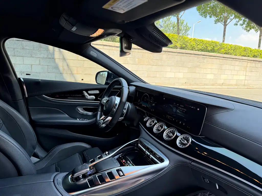 Mercedes-Benz AMG GT 2021 — фото 9