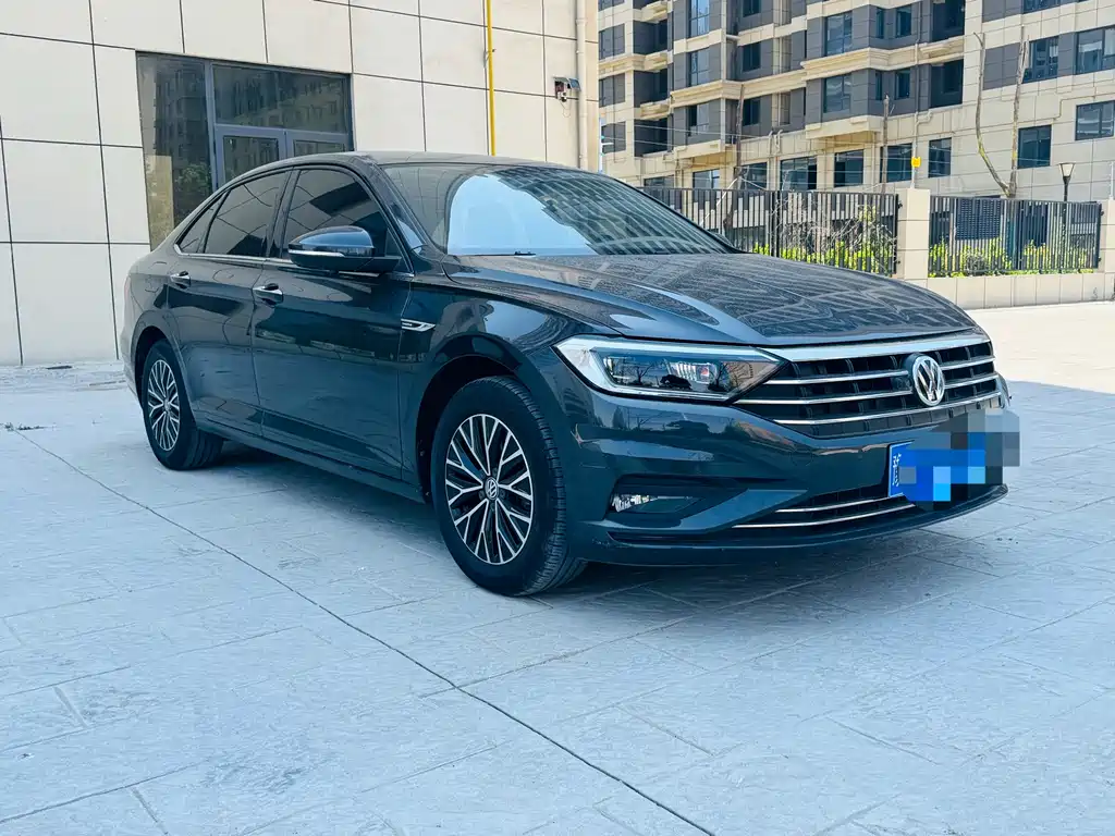 Volkswagen Sagitar 2021