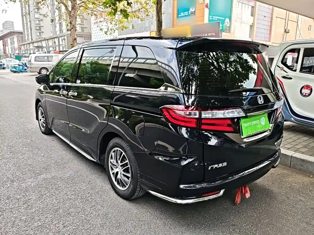 Honda Odyssey 2021 — фото 5