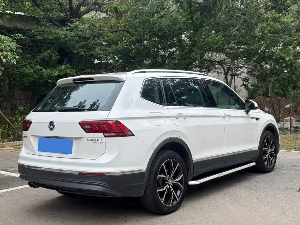 Volkswagen Tiguan L 2020 — фото 6