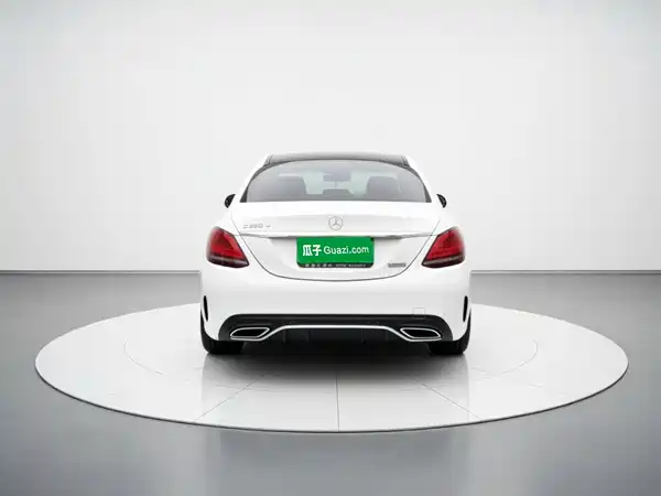 Mercedes-Benz C-Class 2021