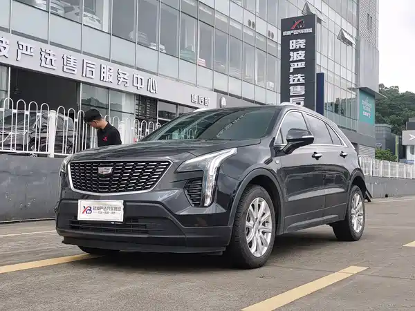 Cadillac XT4 2021