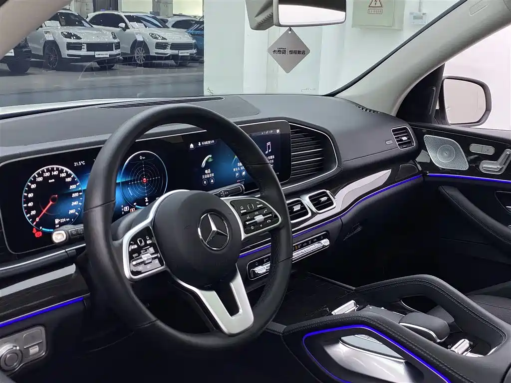 Mercedes-Benz GLE 2020 — фото 25