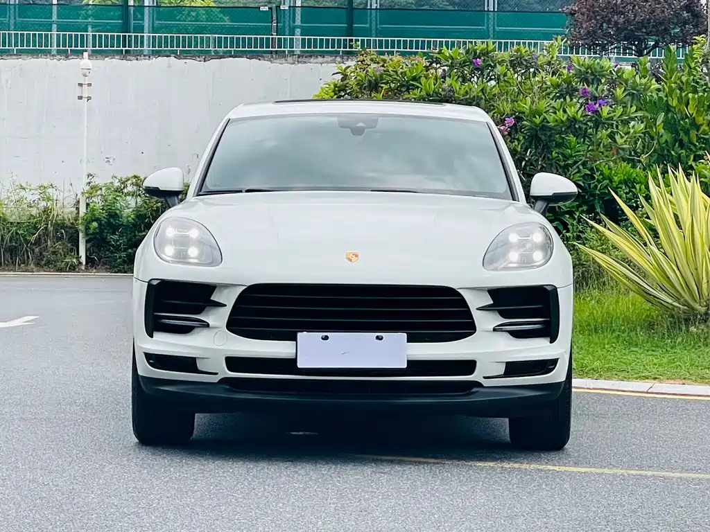 Porsche Macan 2019 — фото 2