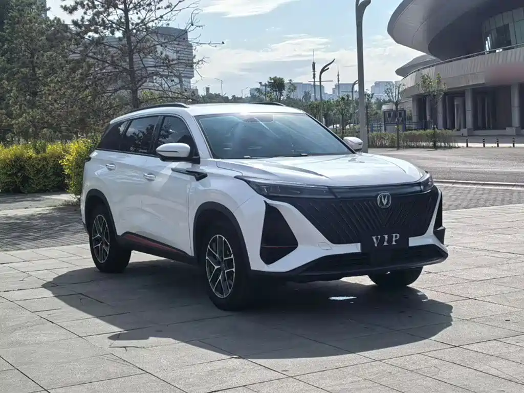 Changan CS75 PLUS 2022 — фото 8