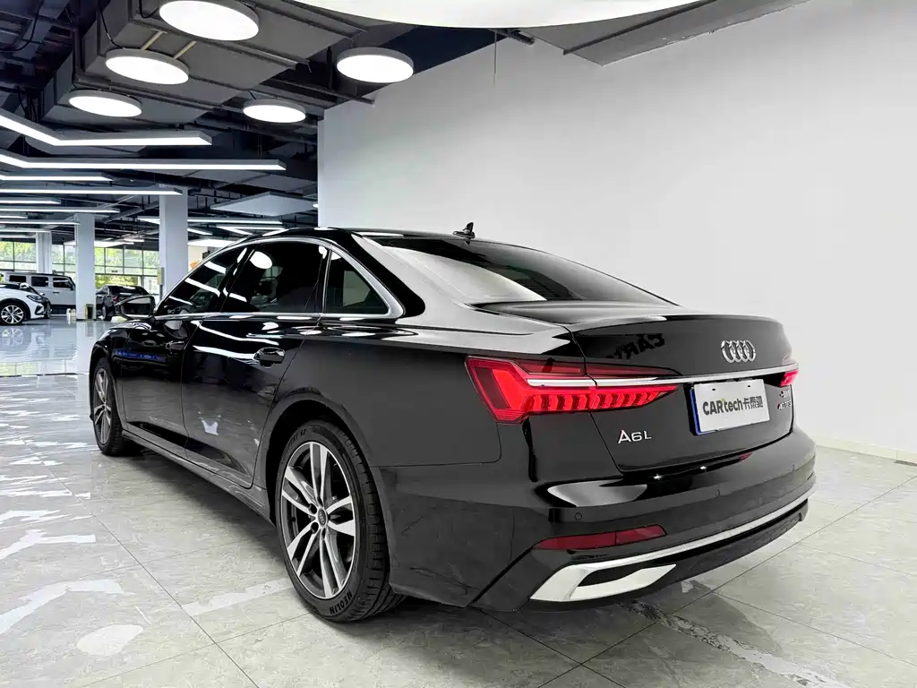 Audi A6L 2023 — фото 4