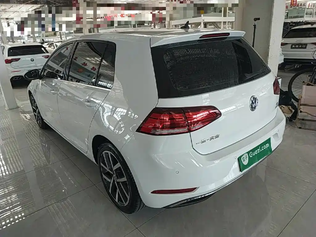 Volkswagen Golf 2020
