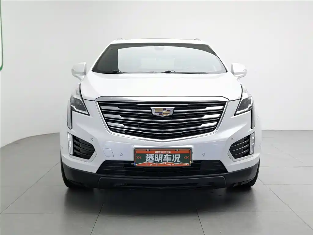 Cadillac XT5 2017 — фото 3