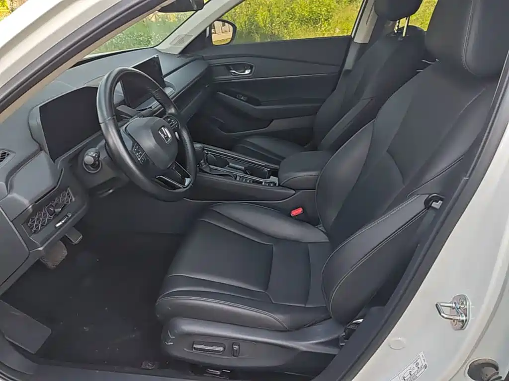 Honda Accord 2024 — фото 15