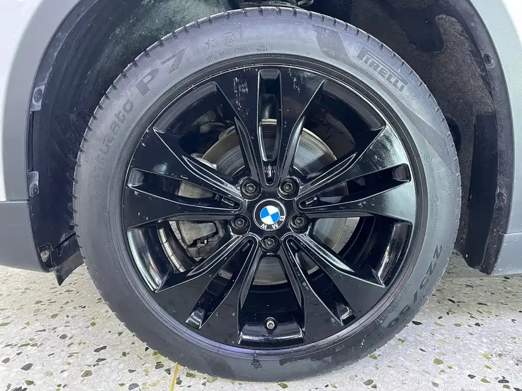 BMW X1 2022 — фото 7