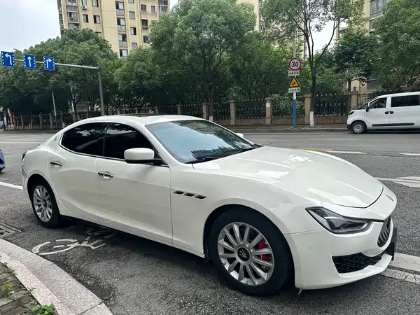 Maserati Ghibli 2014