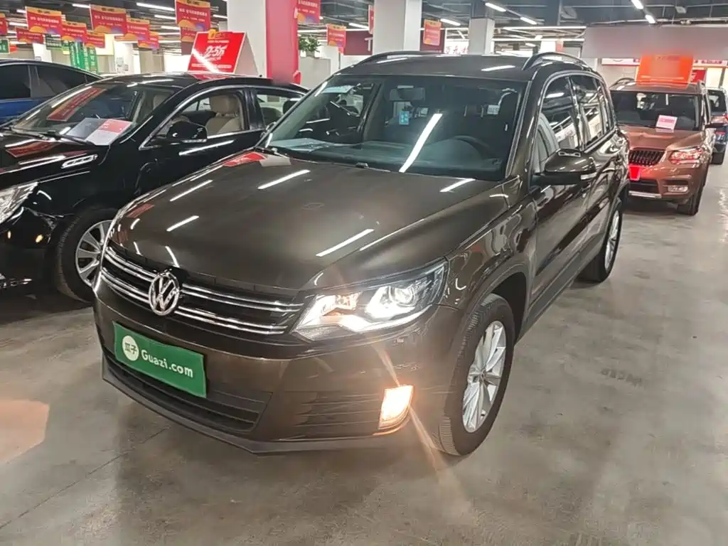 Volkswagen Tiguan 2018 — фото 2