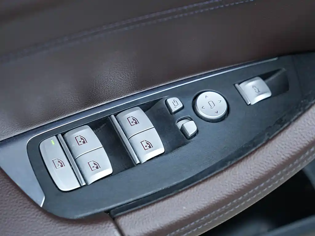 BMW X3 2019 — фото 16