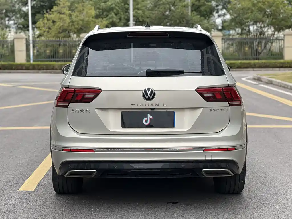 Volkswagen Tiguan L 2021 — фото 15