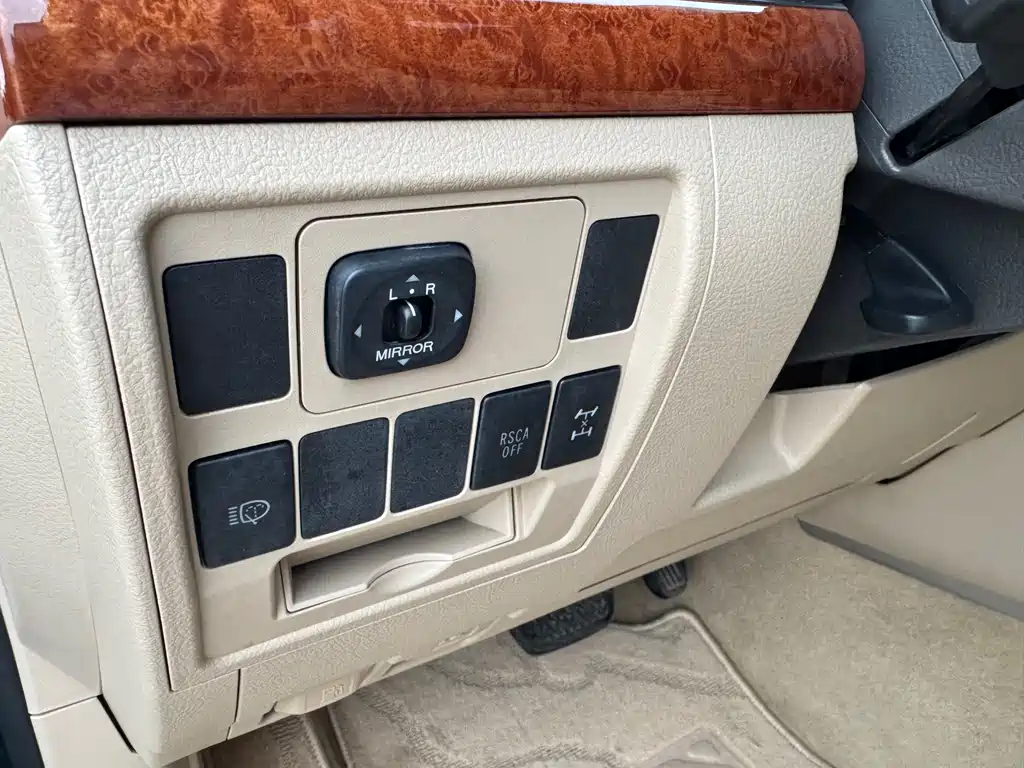 Toyota Land Cruiser 2013 — фото 14