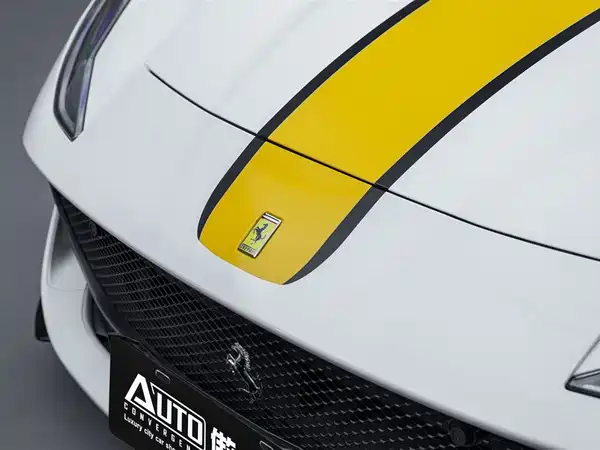 Ferrari 812 2017
