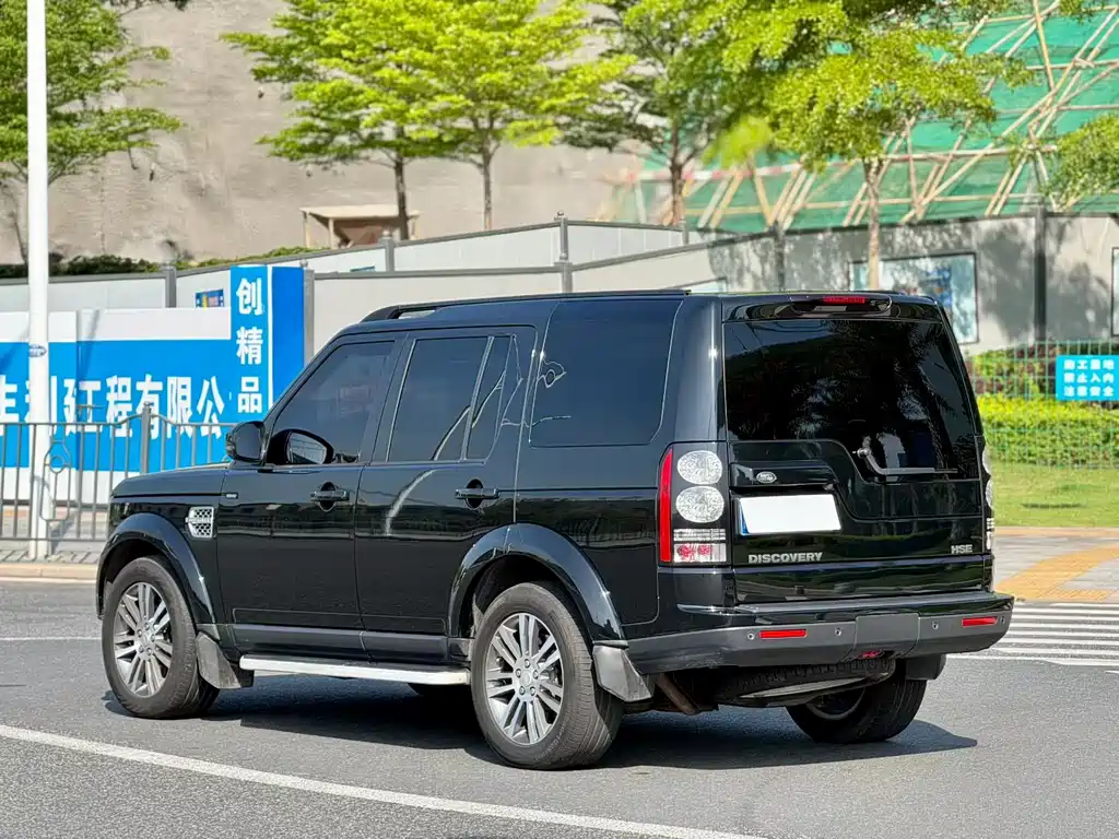 Land Rover Discovery 2014 — фото 4