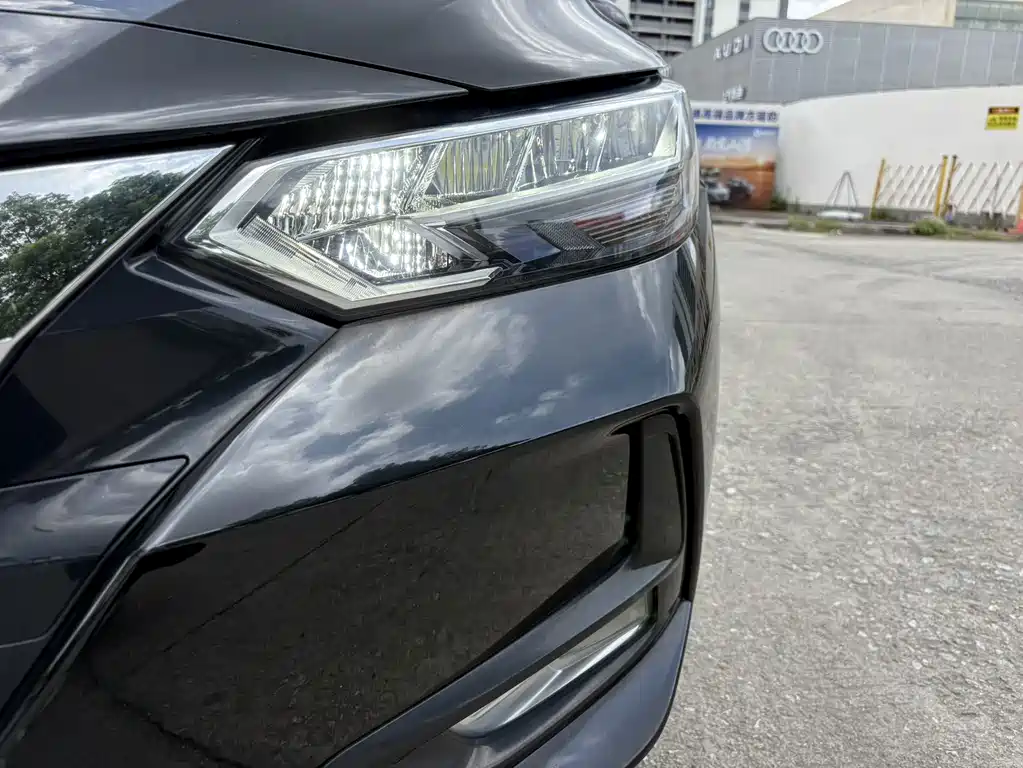 Nissan Sylphy 2022 — фото 14