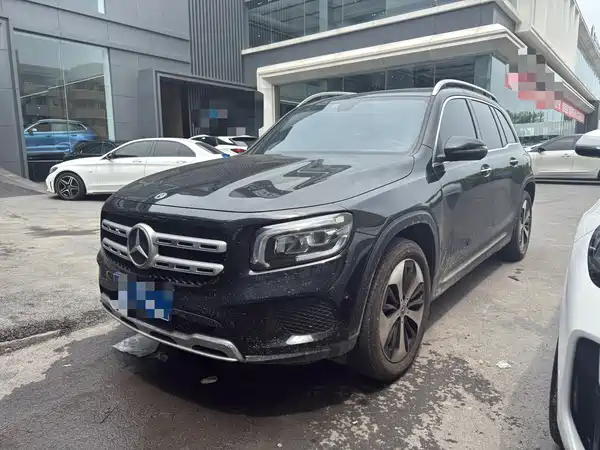 Mercedes-Benz GLB 2021