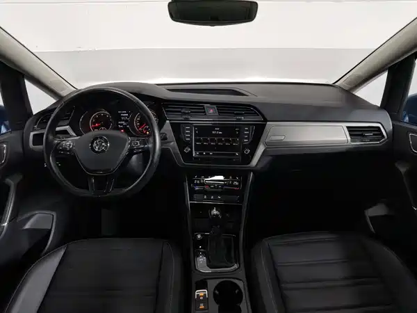 Volkswagen Touran 2021