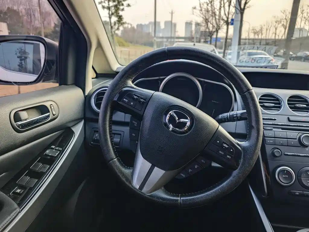 Mazda CX-7 2016 — фото 8