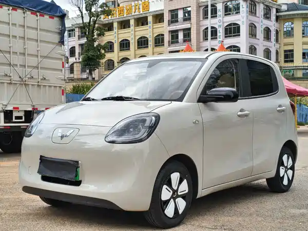 Wuling Hongguang MINIEV 2025