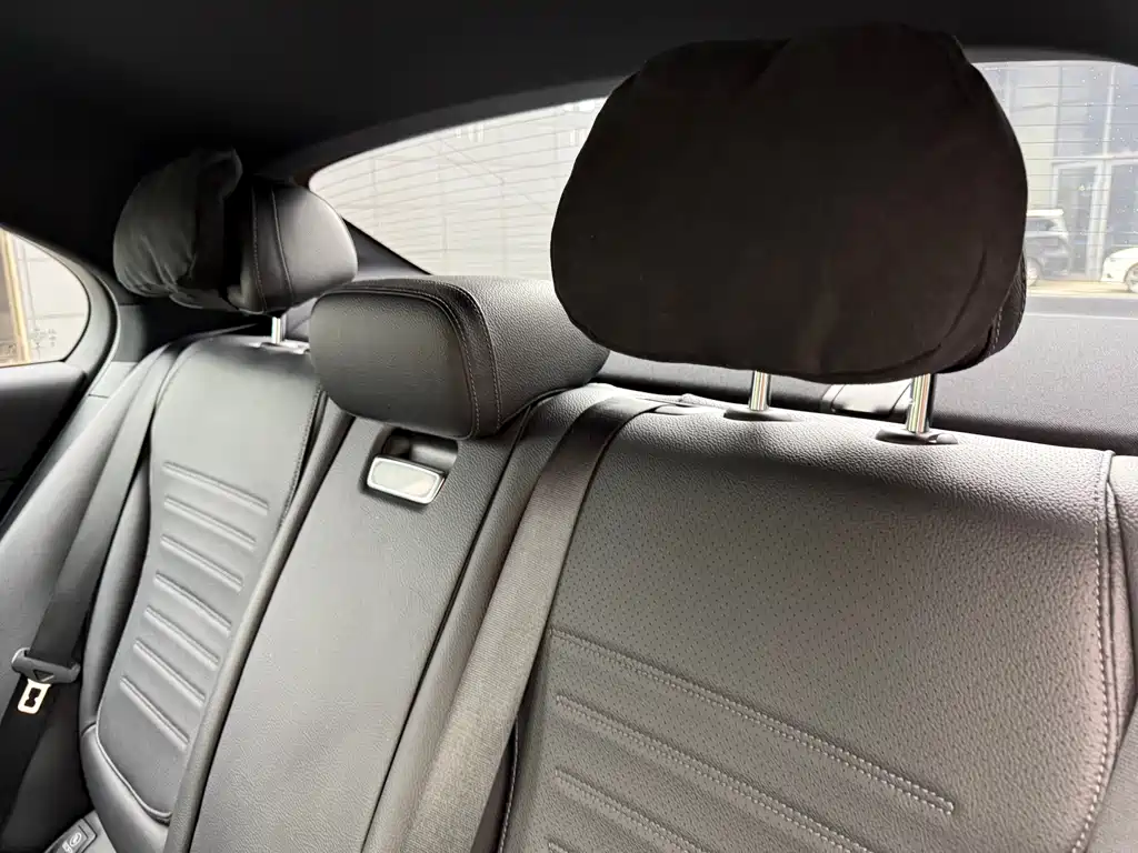 Mercedes-Benz C-Class 2022 — фото 34
