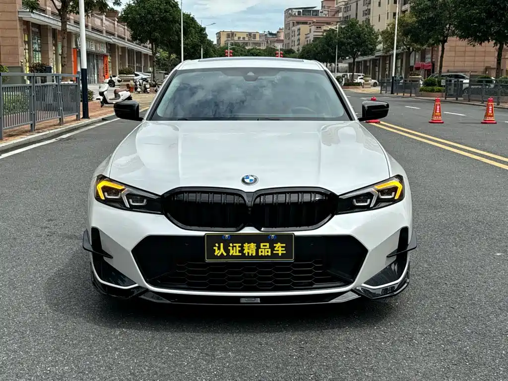 BMW 3 Series 2024