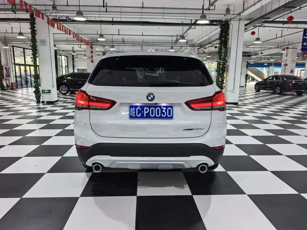 BMW X1 2023 — фото 17