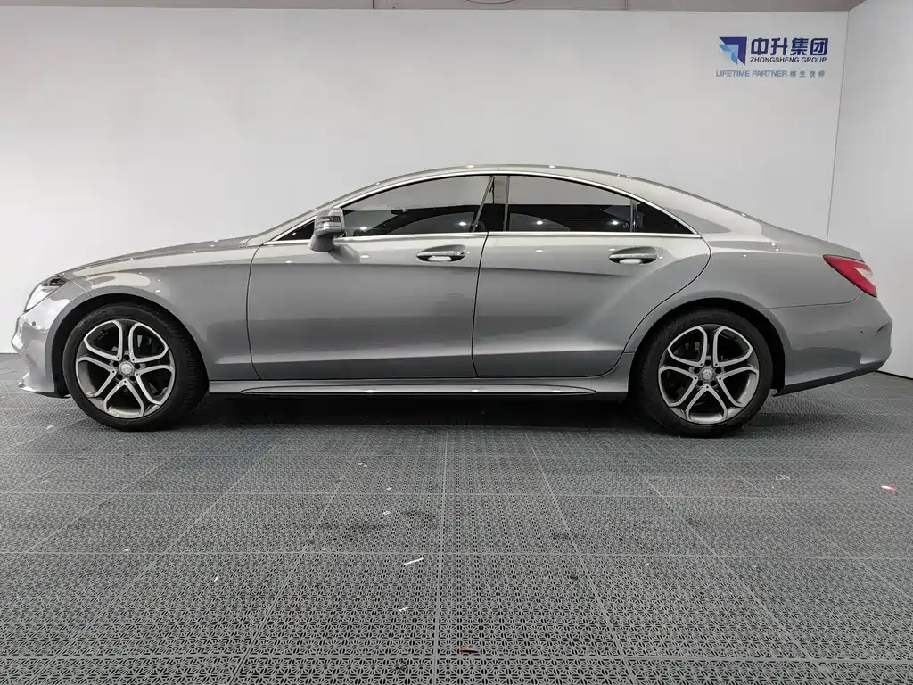 Mercedes-Benz CLS 2015 — фото 7