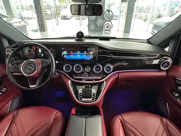 Mercedes-Benz Vito 2023