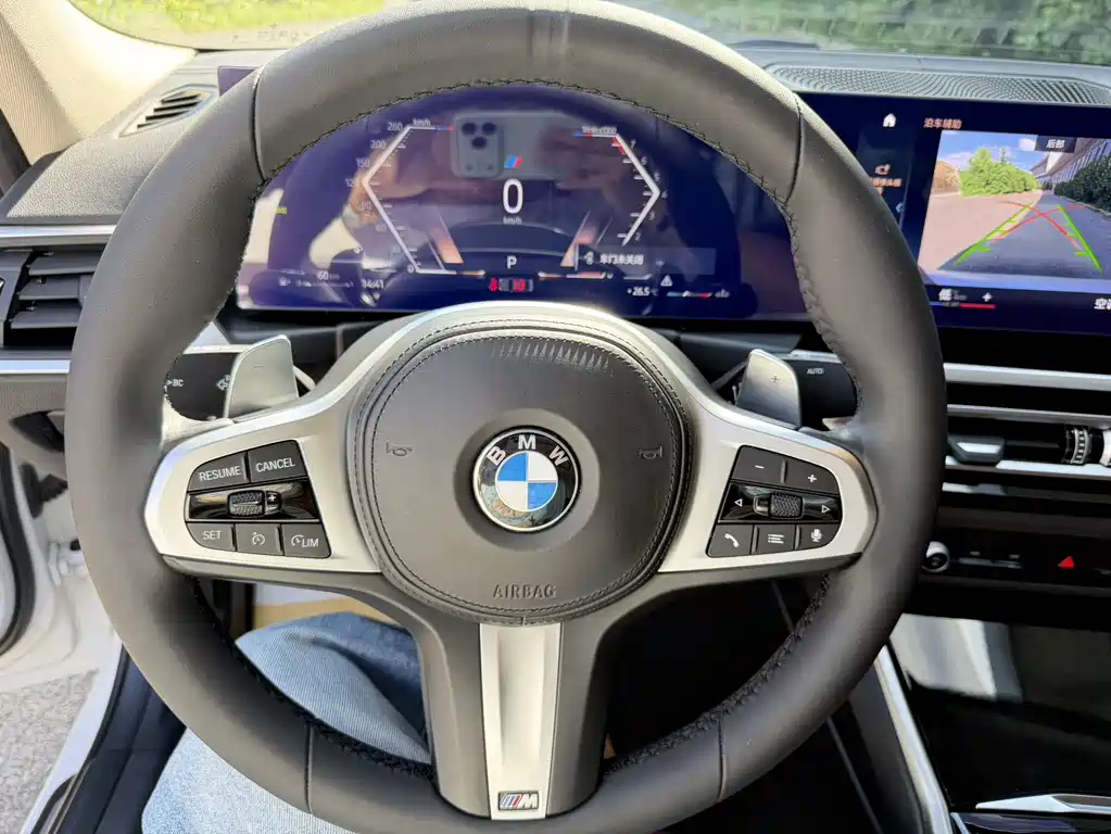 BMW 3 Series 2023 — фото 13