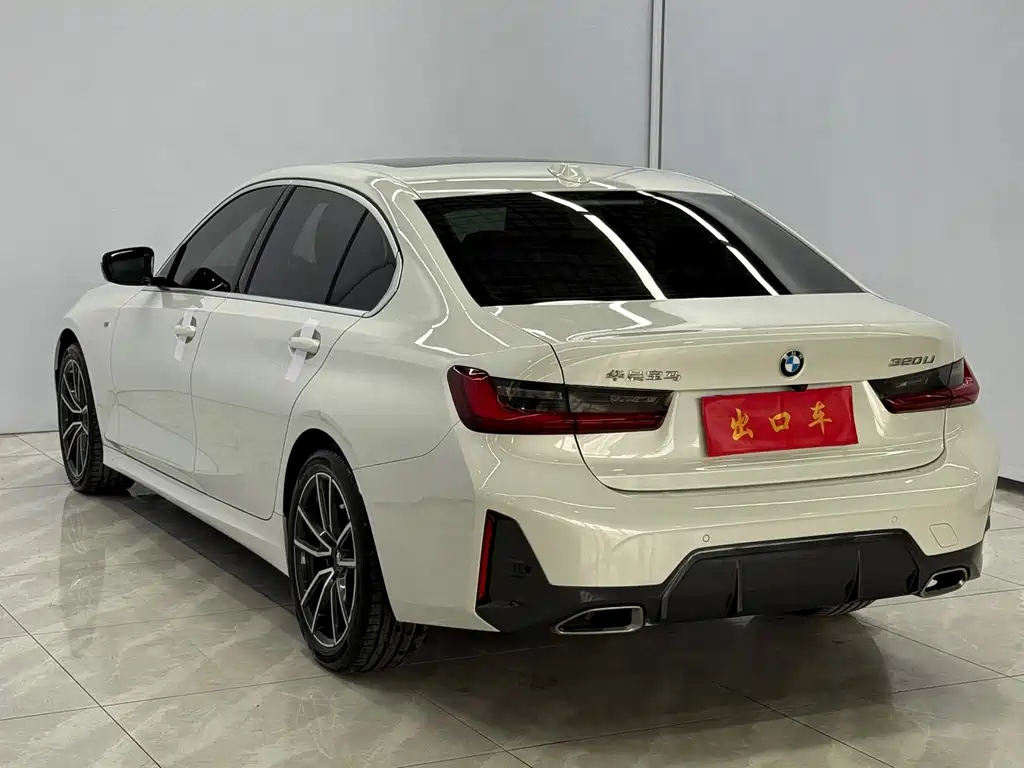 BMW 3 Series 2022