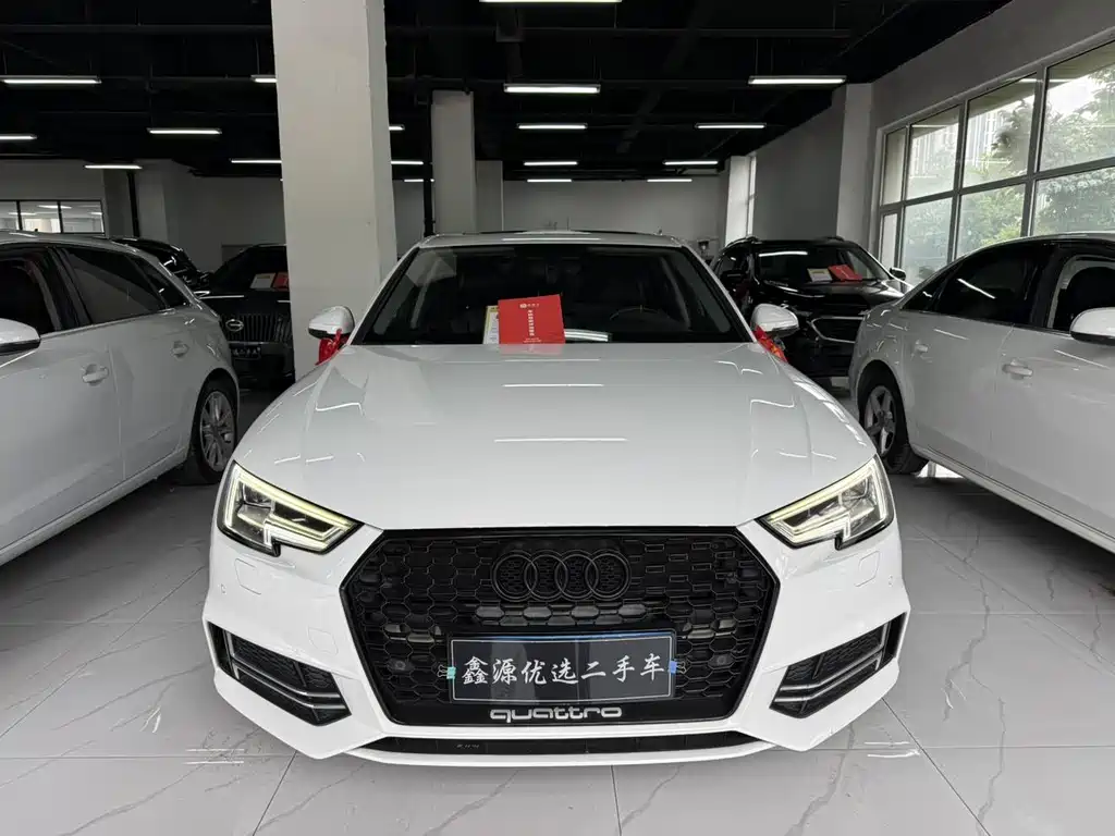 Audi A4L 2018
