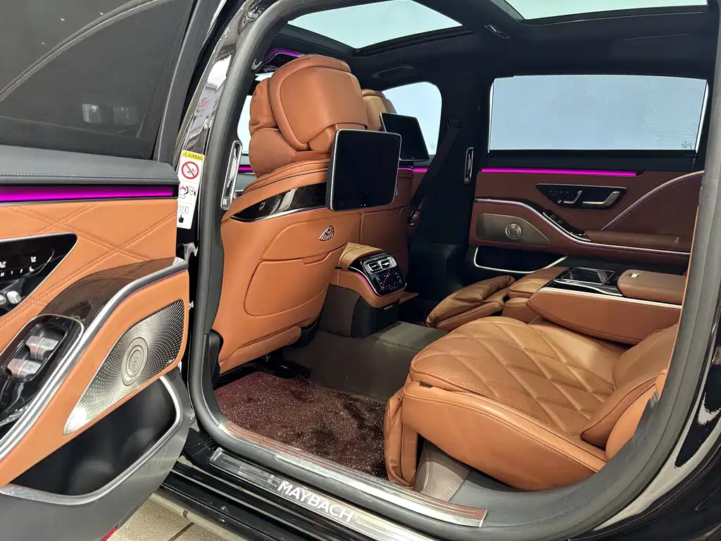 Mercedes-Benz S-Class 2023 — фото 16