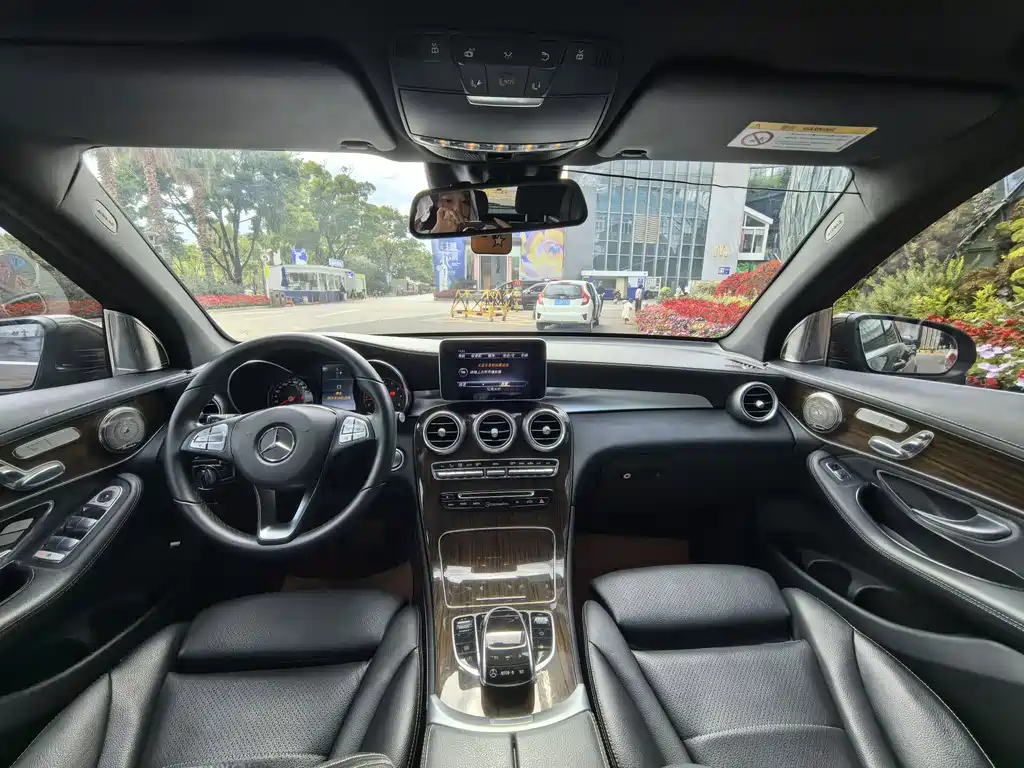 Mercedes-Benz GLC 2017