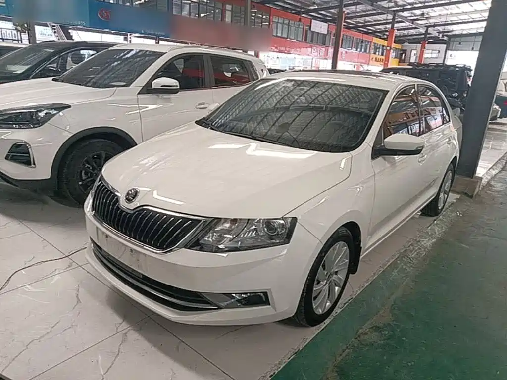 Skoda Rapid 2020 — фото 2
