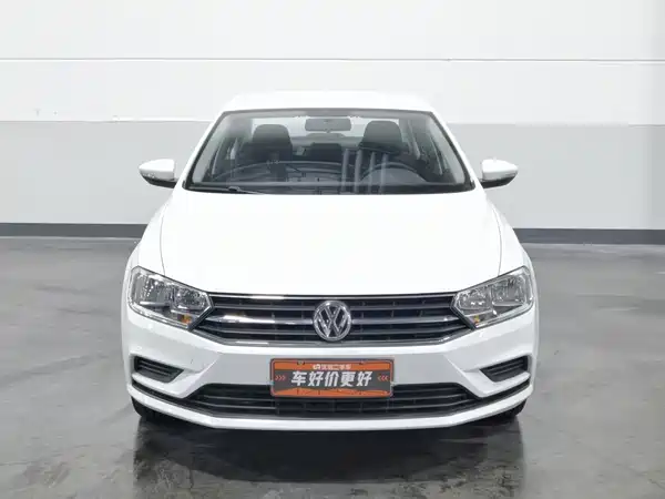 Volkswagen Bora 2023